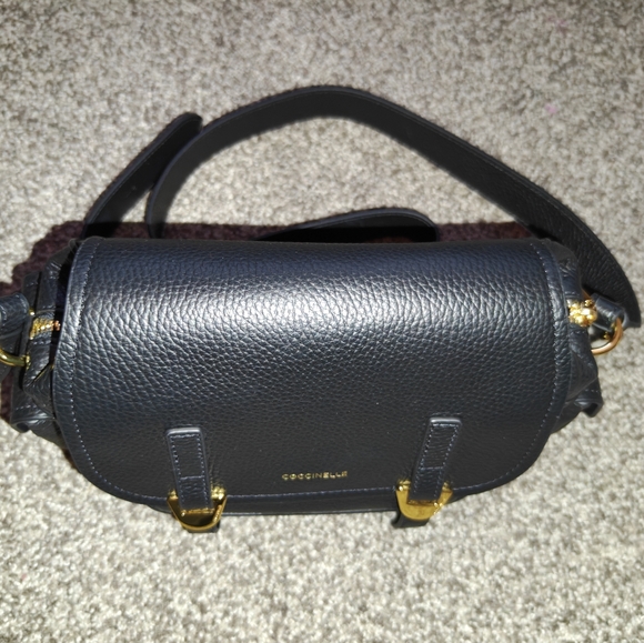 Coccinelle Campus Small Crossbody Bag in Black - Picture 2 of 7